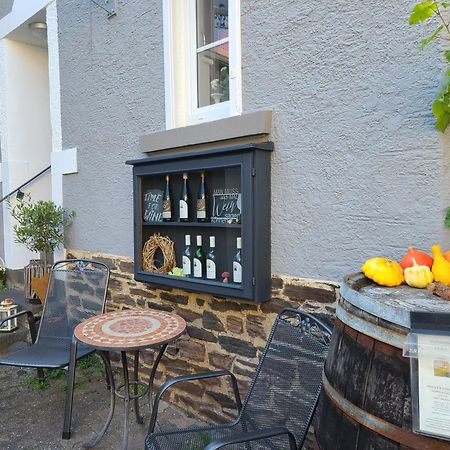 Weingut Matthias Dauns Lägenhet Reil Exteriör bild